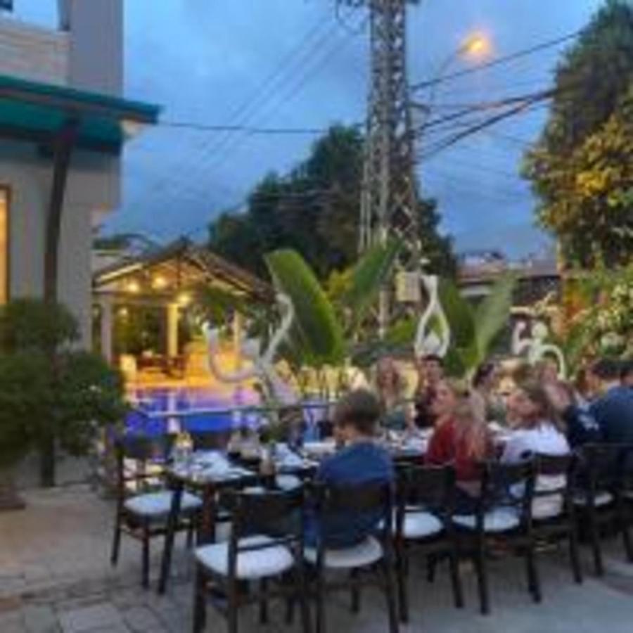 Window Homestay Tỉnh Kontum Екстериор снимка